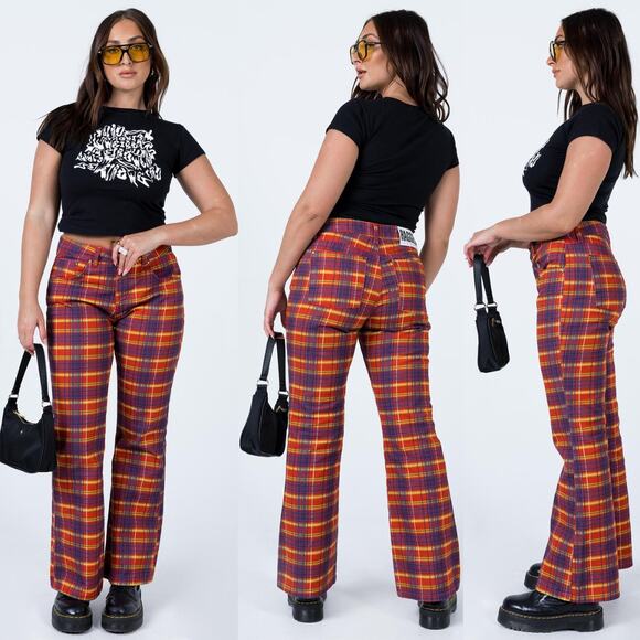 NWT THE RAGGED PRIEST Register High Rise Flare Jean Size 32 Multi Plaid - Picture 1 of 7
